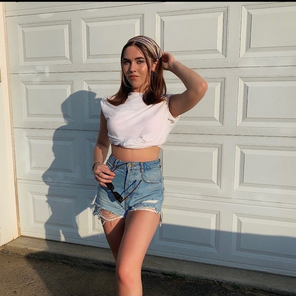 Meet your Posher, Emma - Picture 4 of 4